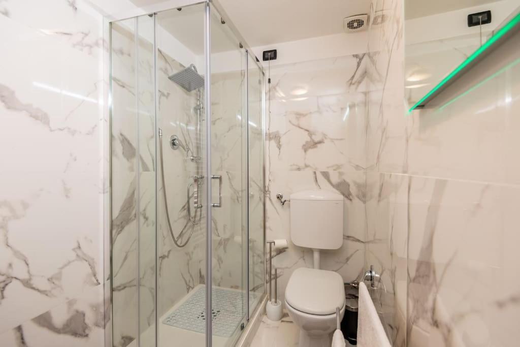 Appartamento Confortevole Генуа Екстериор снимка