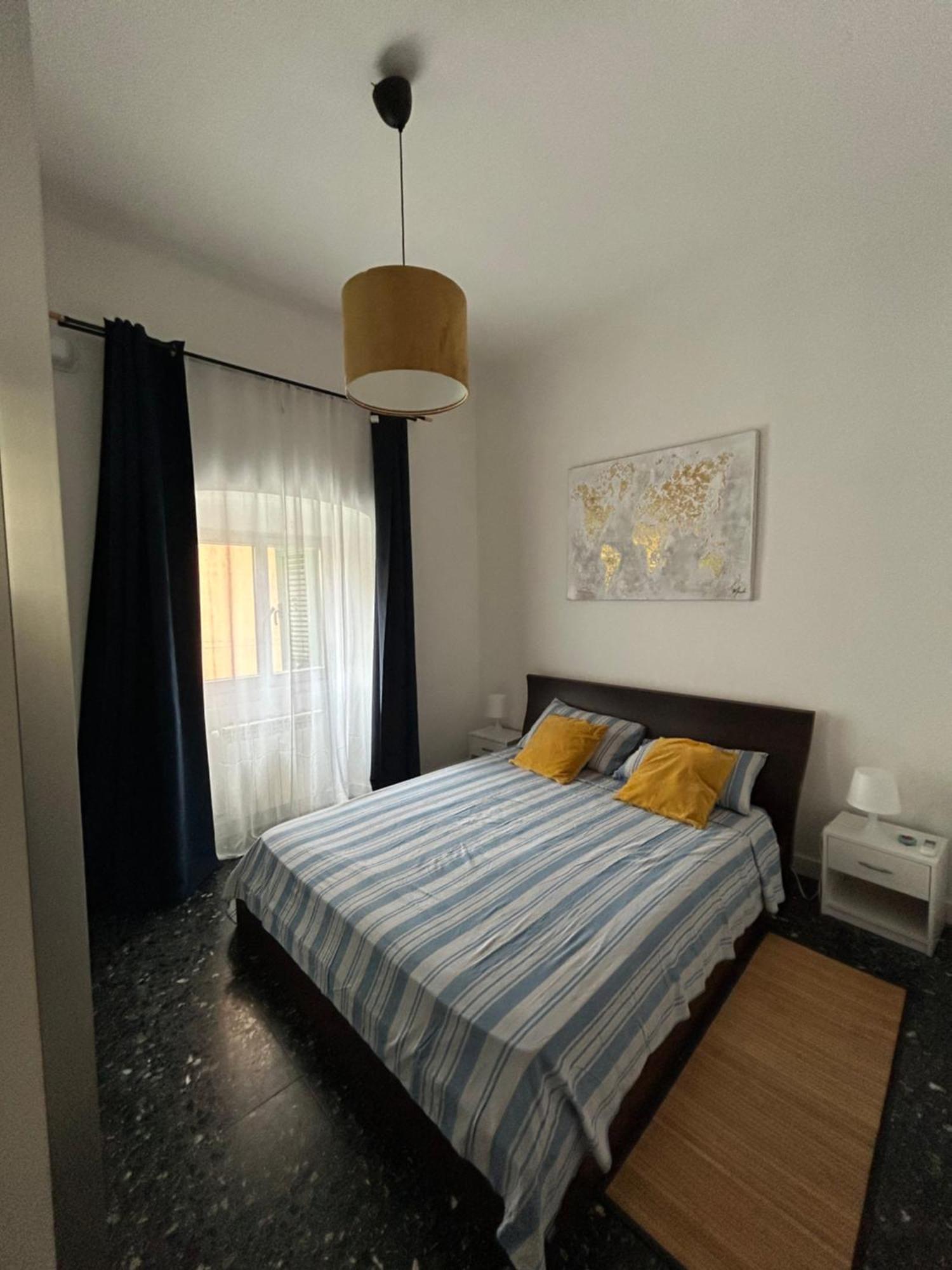 Appartamento Confortevole Генуа Екстериор снимка